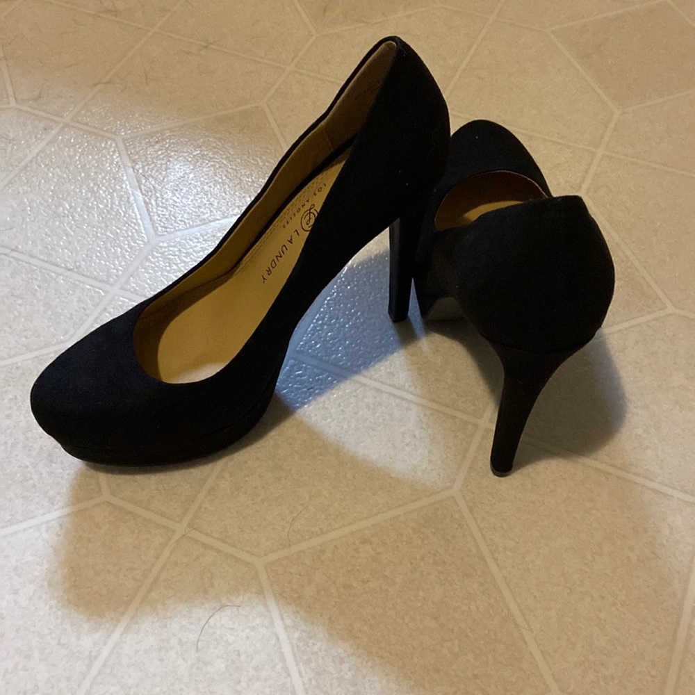 Chinese Laundry heels, size 7.5 in Women’s.